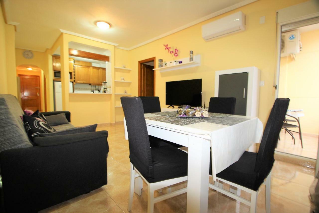 Daniela Apartament Torrevieja Exteriér fotografie